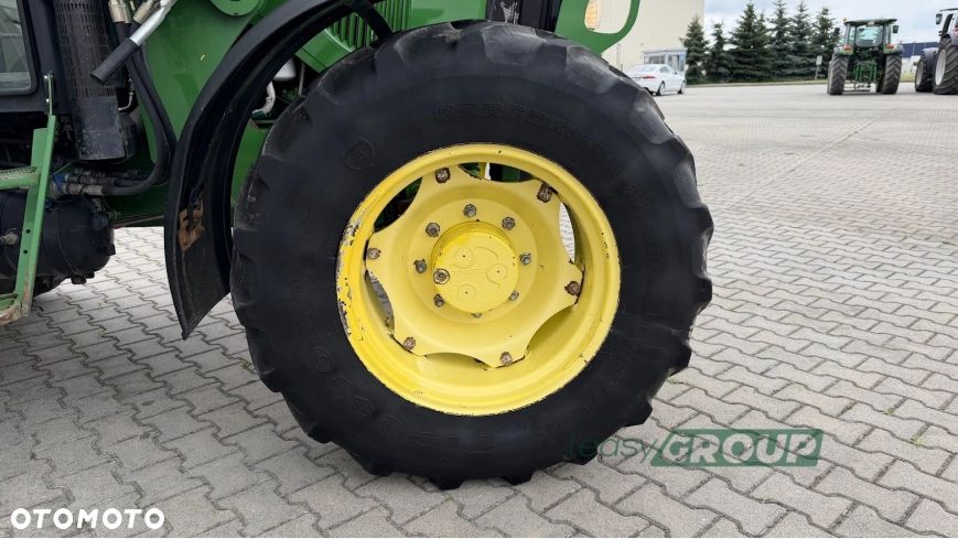 John Deere 5080R - 17