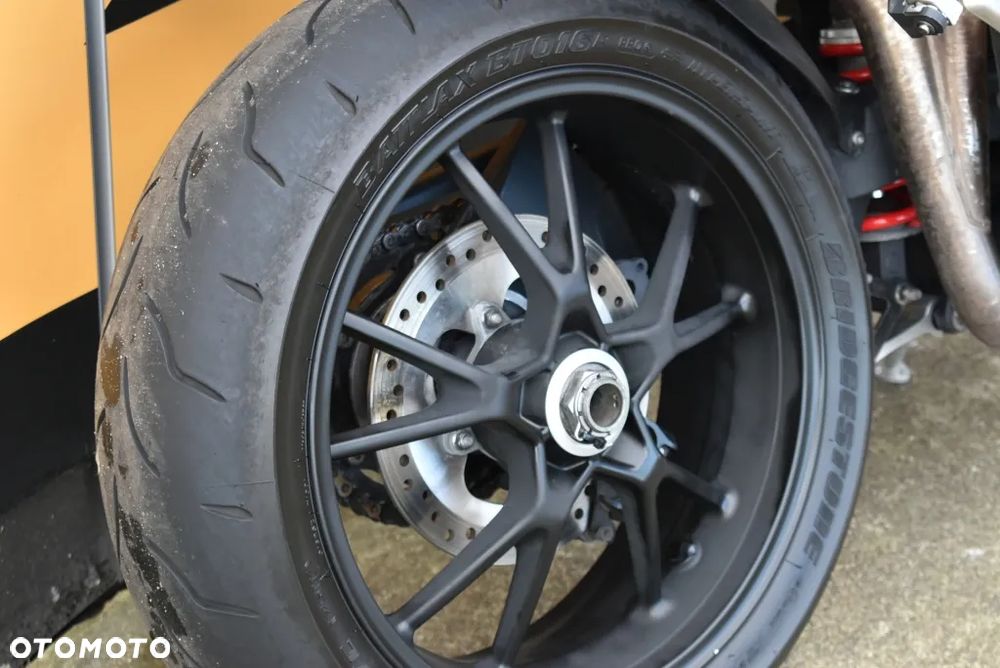 Triumph Speed Triple - 33