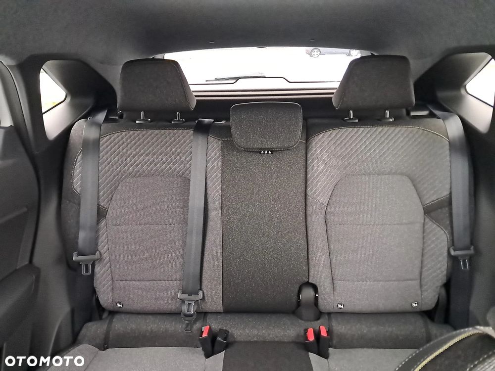 Mitsubishi Grandis - 27