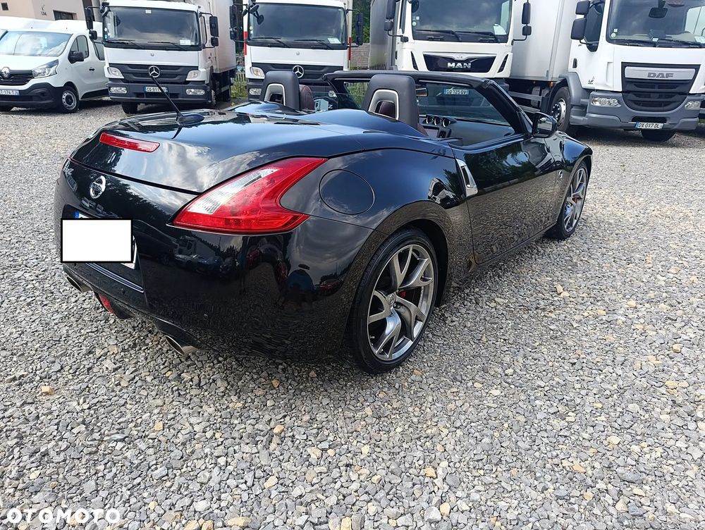 Nissan 370 Z 3.7 V6 Platinum - 11