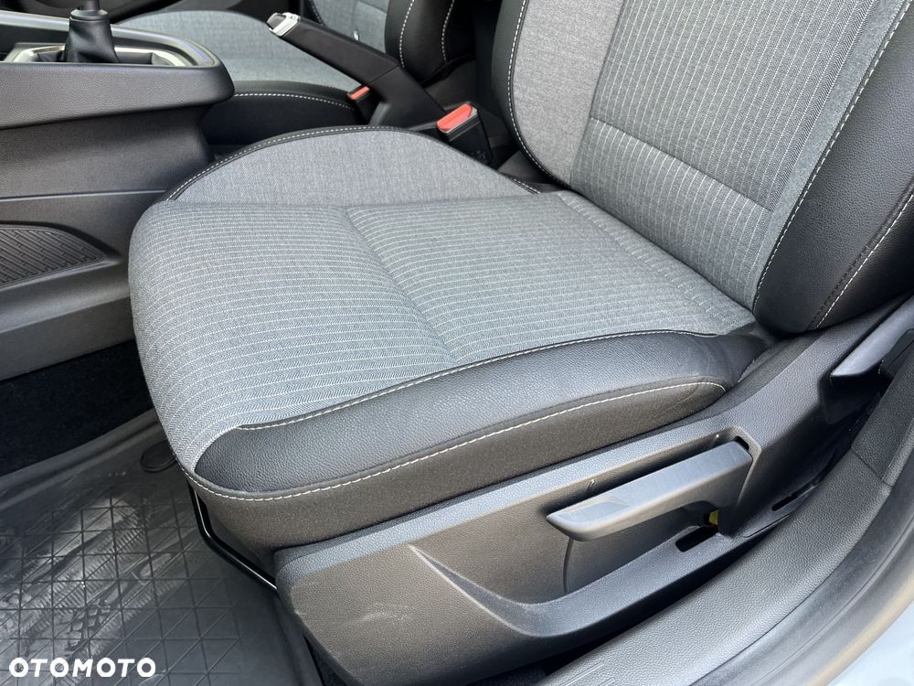 Renault Clio - 12
