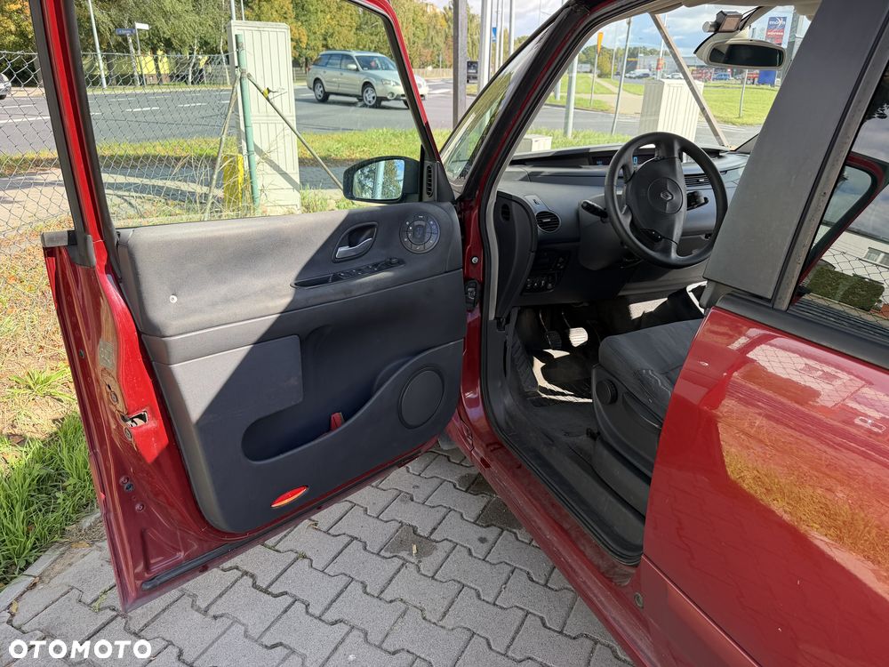 Renault Espace 2.0 dCi Authentique - 10