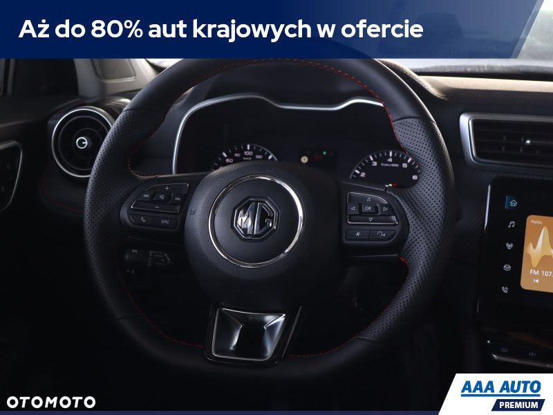 MG ZS - 13