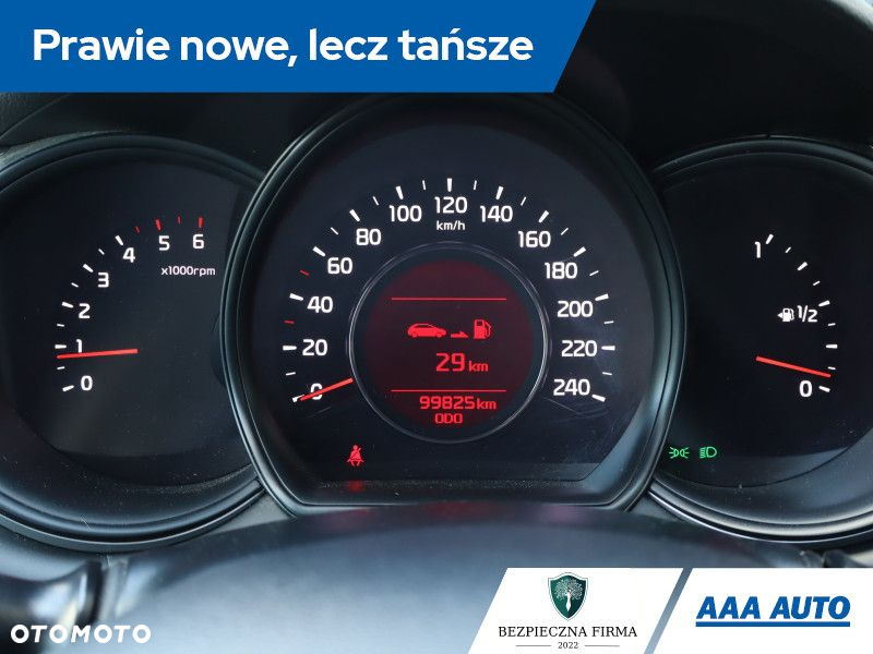 Kia Ceed - 12