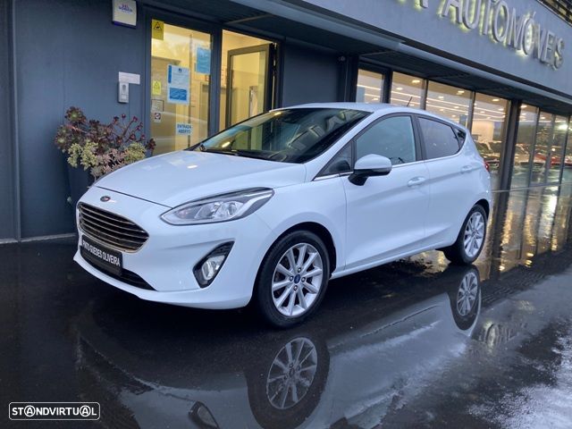 Ford Fiesta 1.0 EcoBoost S&S Titanium - 4
