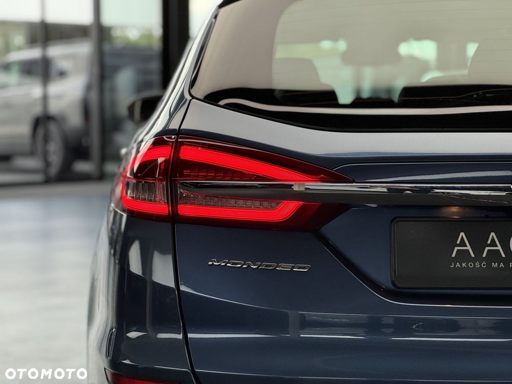 Ford Mondeo - 39