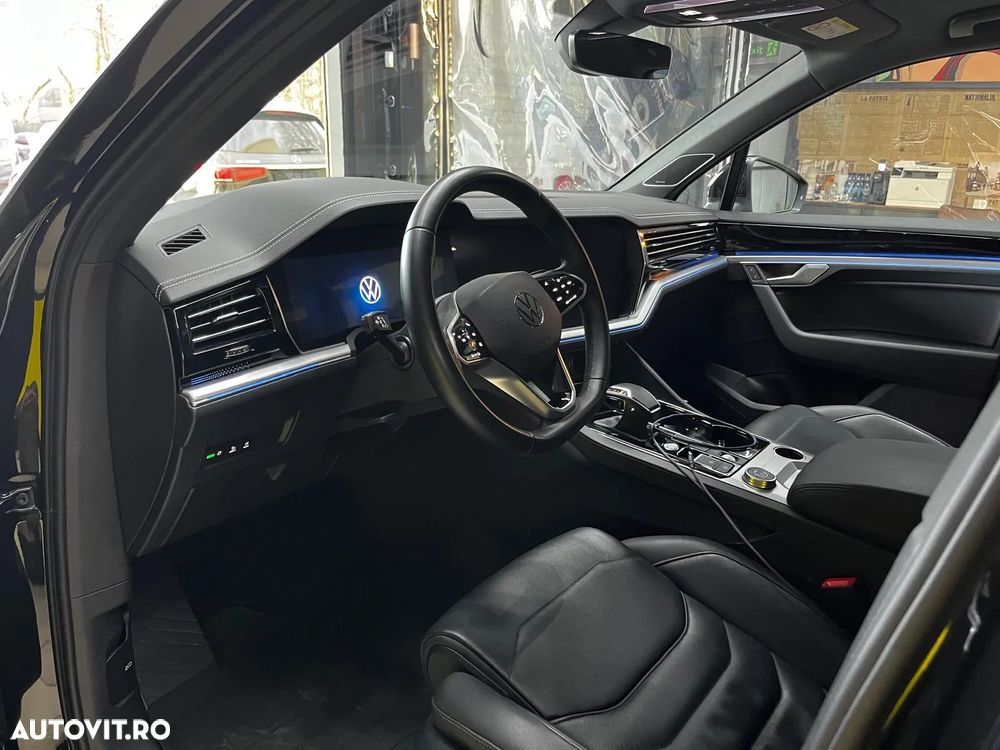 Volkswagen Touareg 3.0 V6 TDI 4Motion DPF Automatik R-Line - 21