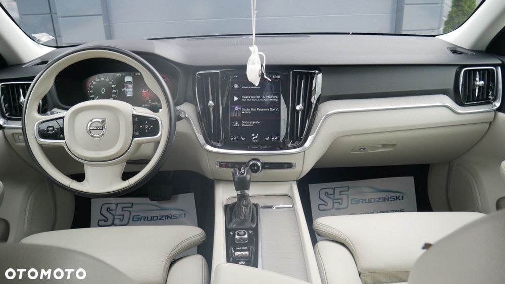 Volvo V60 - 10