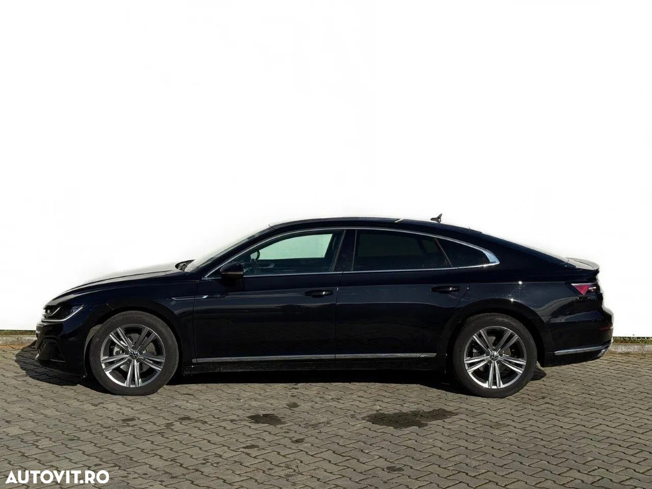 Volkswagen ARTEON 2.0 TSI DSG R-Line Edition - 4