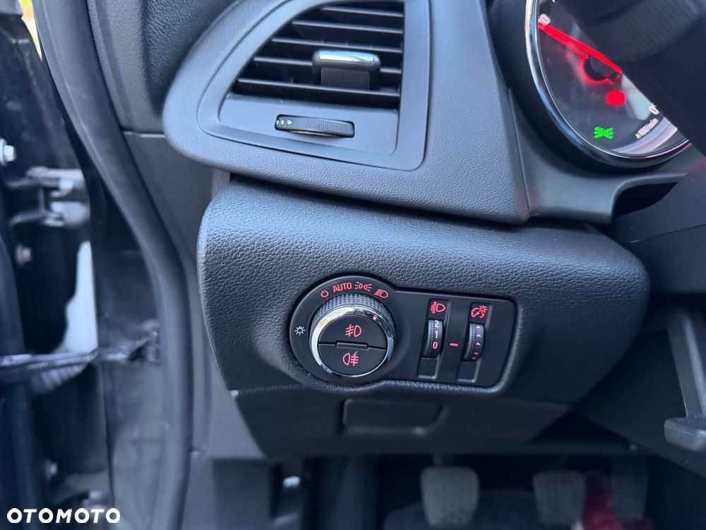 Opel Astra 1.6 CDTI DPF ecoFLEX Start/Stop Exklusiv - 16