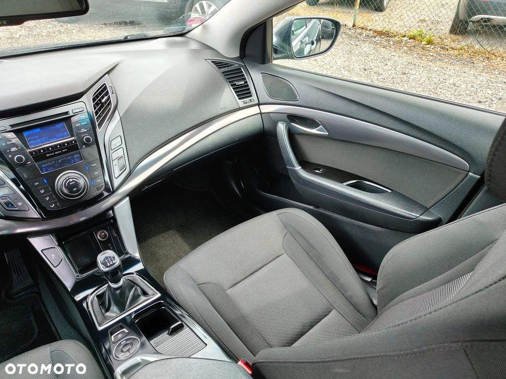 Hyundai i40 1.7 CRDi Comfort + - 14