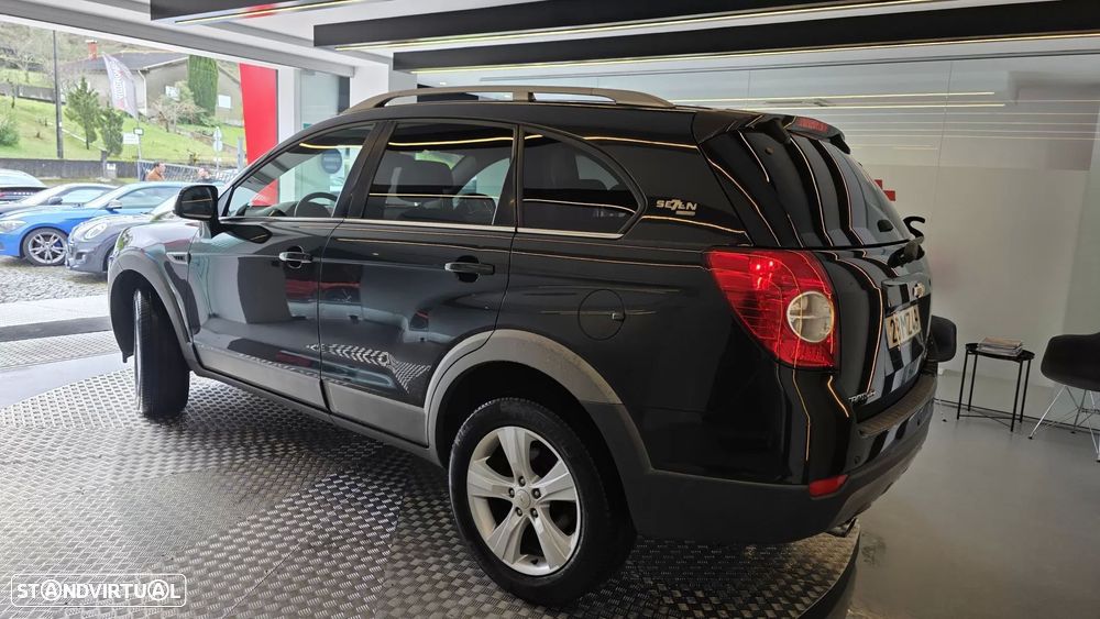 Chevrolet Captiva 2.2 VCDi Seven Xtreme 7L - 18