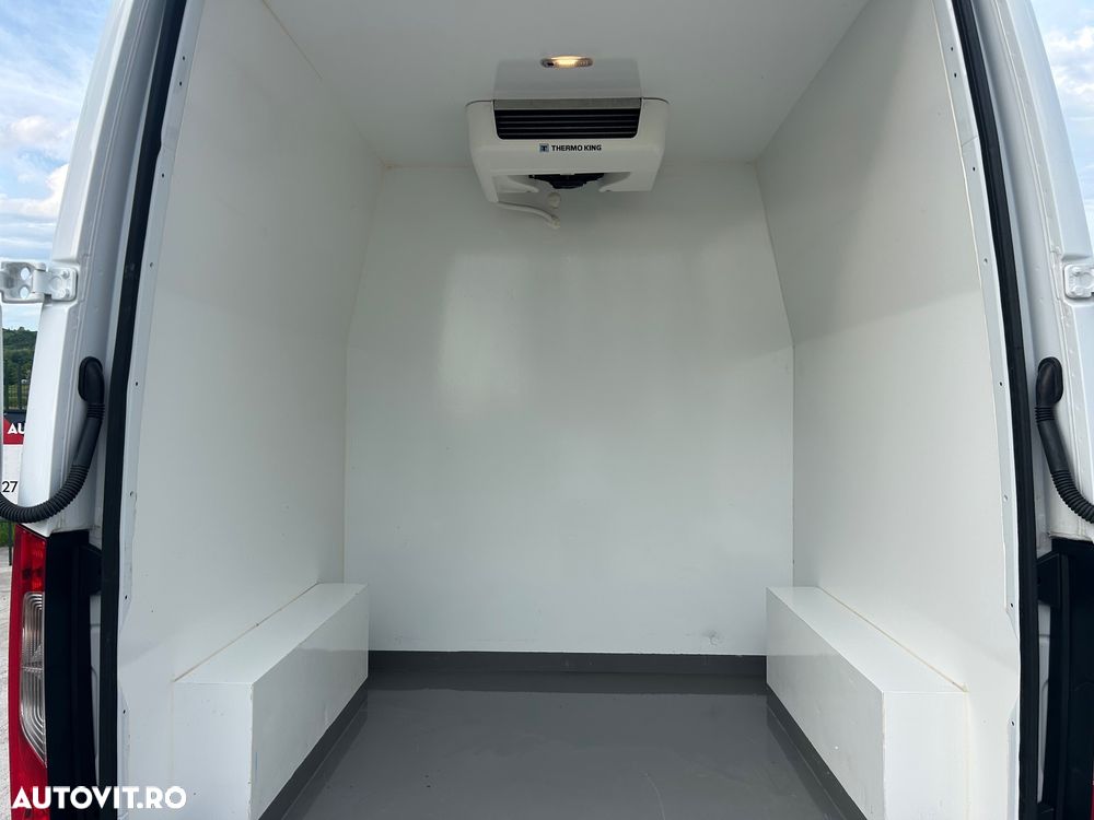 Mercedes-Benz Sprinter FRIGORIFIC AUTOMAT 2 COMPARTIMENTE - 21