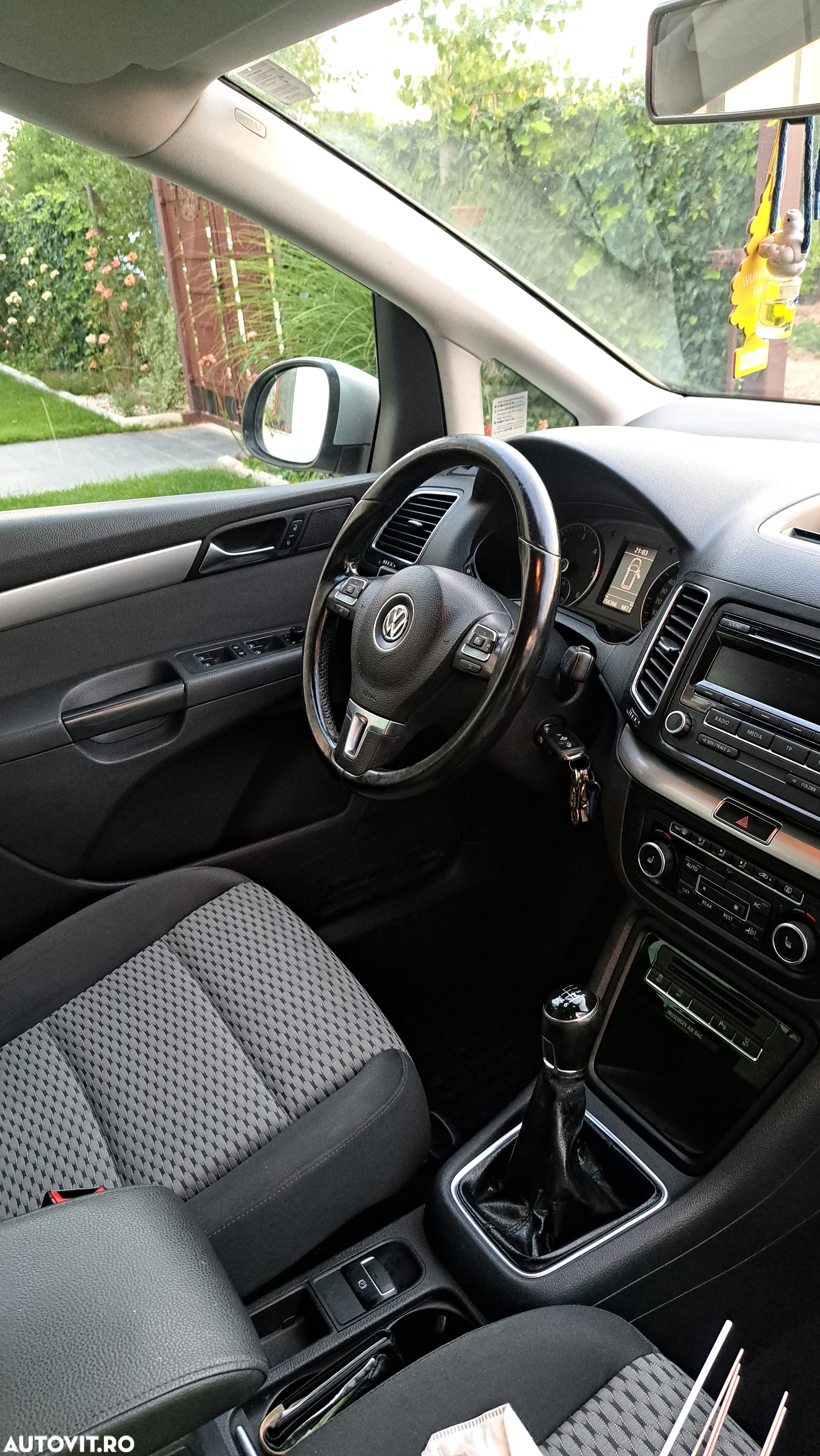 Volkswagen Sharan 2.0 TDI BlueMotion Technology Trendline - 12
