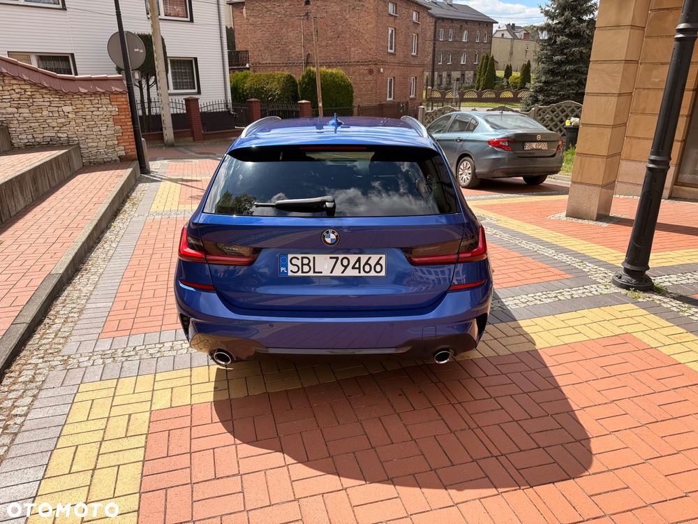 BMW Seria 3 320d xDrive M Sport - 26