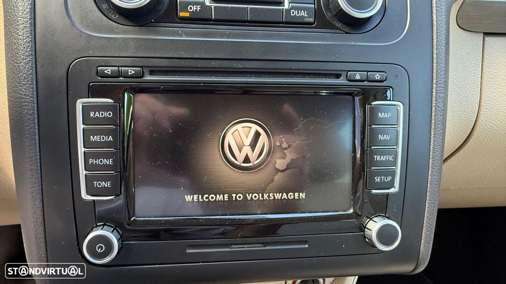 VW Touran 1.6 TDI DPF Highline - 18