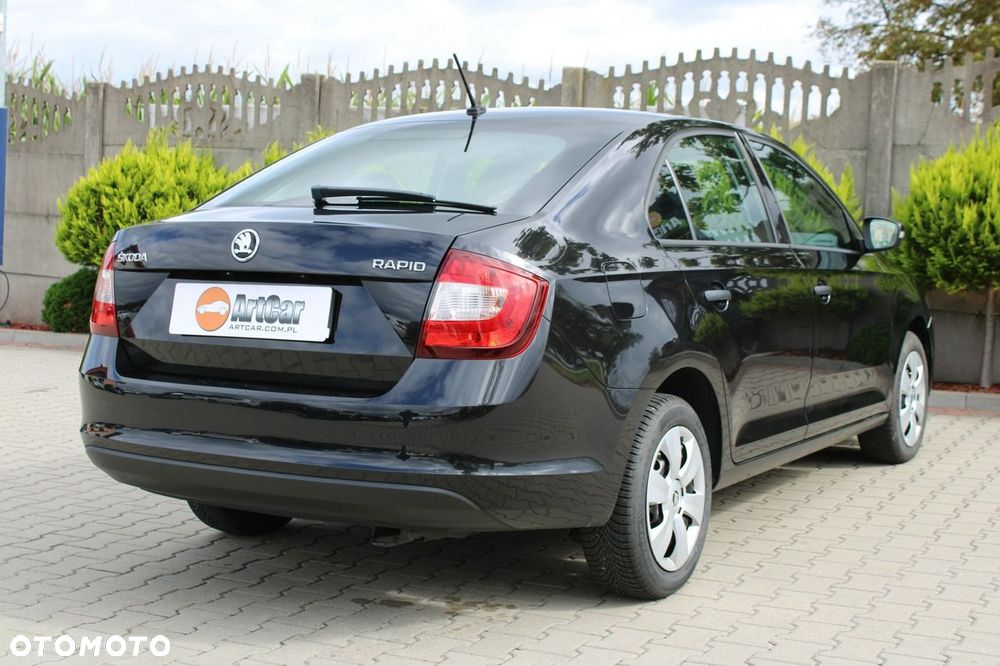 Skoda RAPID - 40