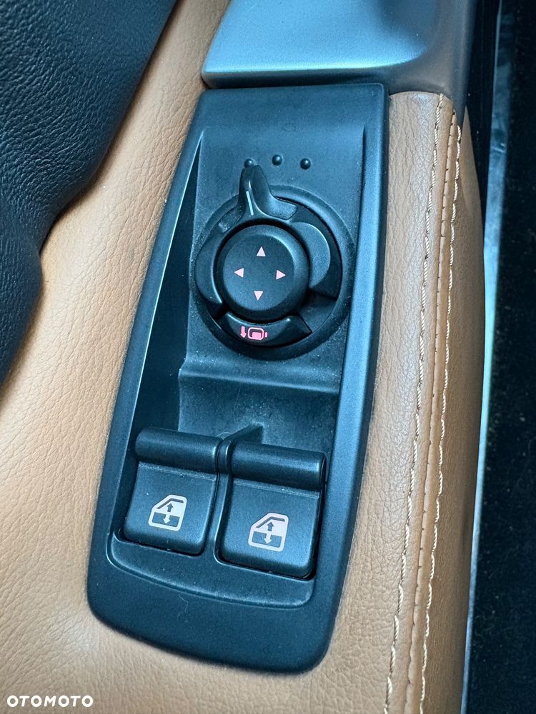 Alfa Romeo Brera 2.2JTS Sky View - 13