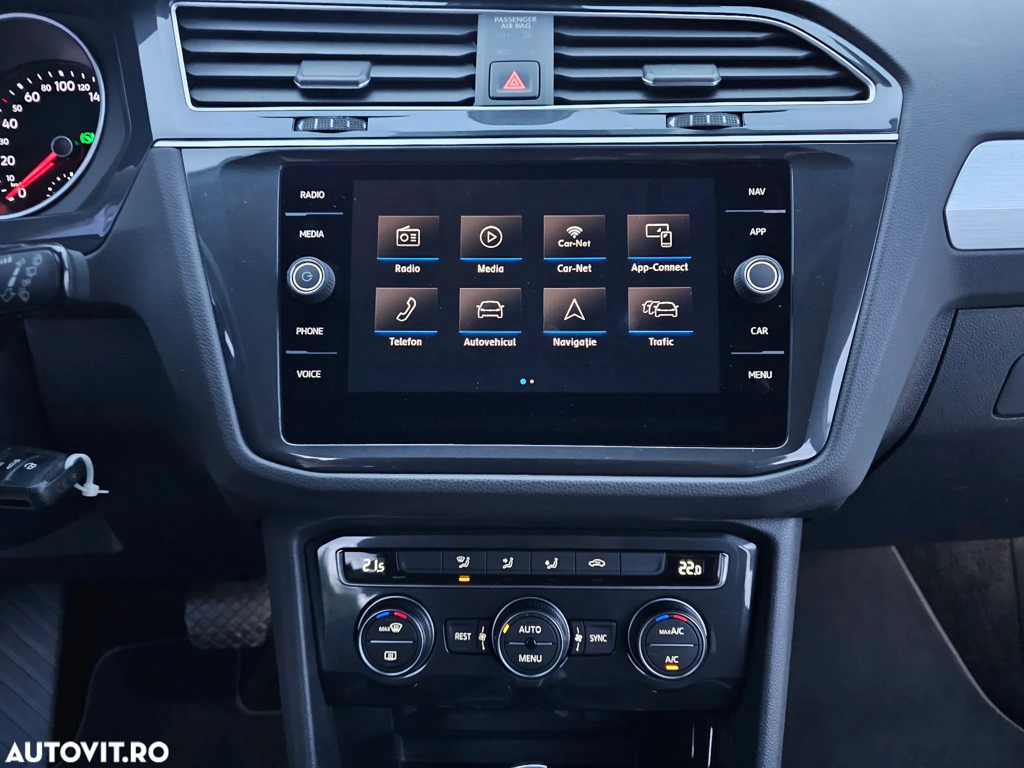 Volkswagen Tiguan 2.0 TDI SCR DSG R-Line - 37