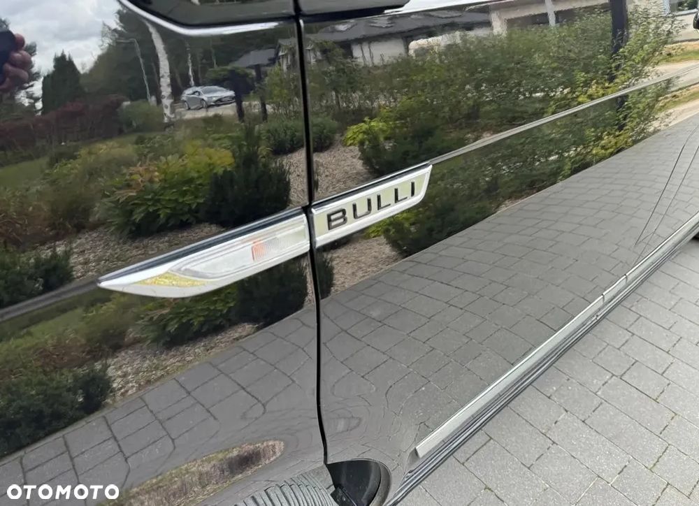 Volkswagen Multivan - 19