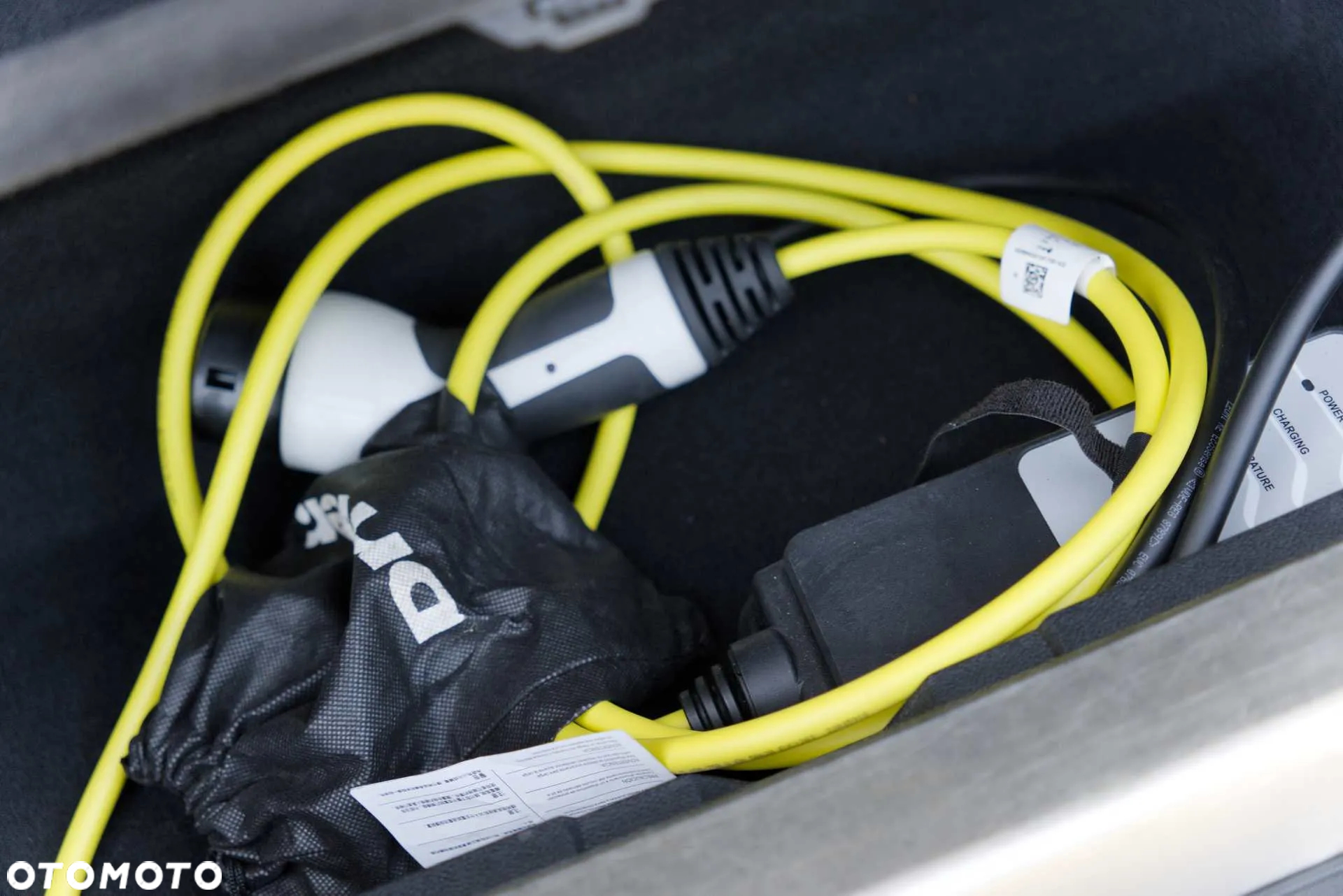 BMW Seria 3 330e PHEV - 12