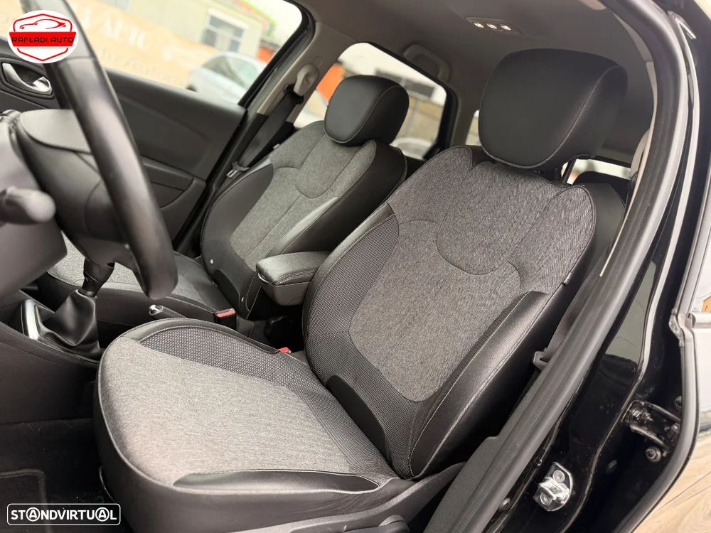 Renault Captur 1.5 dCi Exclusive - 13
