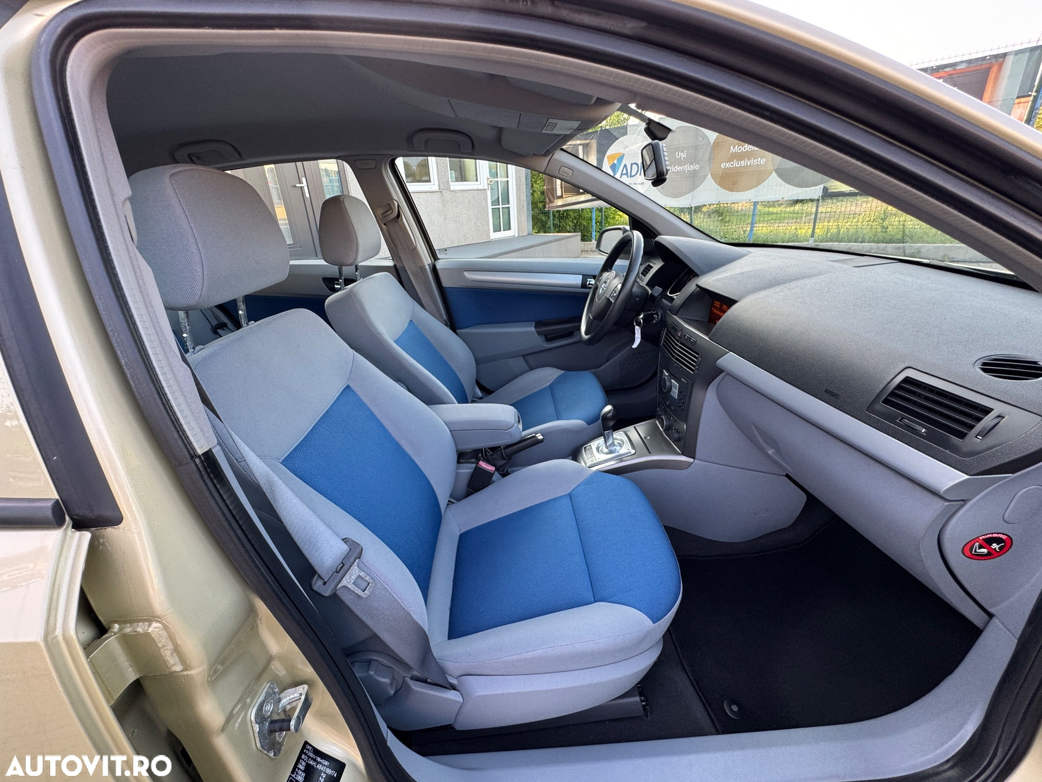 Opel Astra - 30