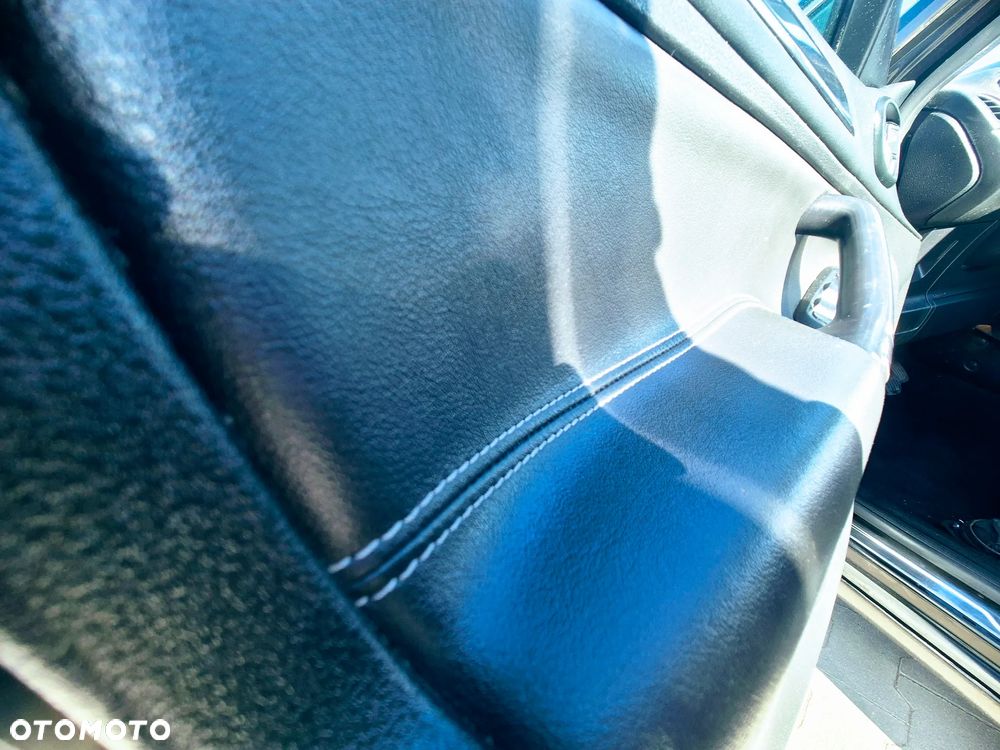 Ford S-Max 2.0 TDCi DPF Business Edition - 24