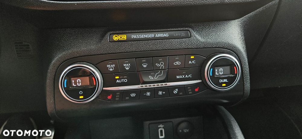 Ford Focus 1.5 EcoBoost Start-Stopp-System ST-LINE - 17