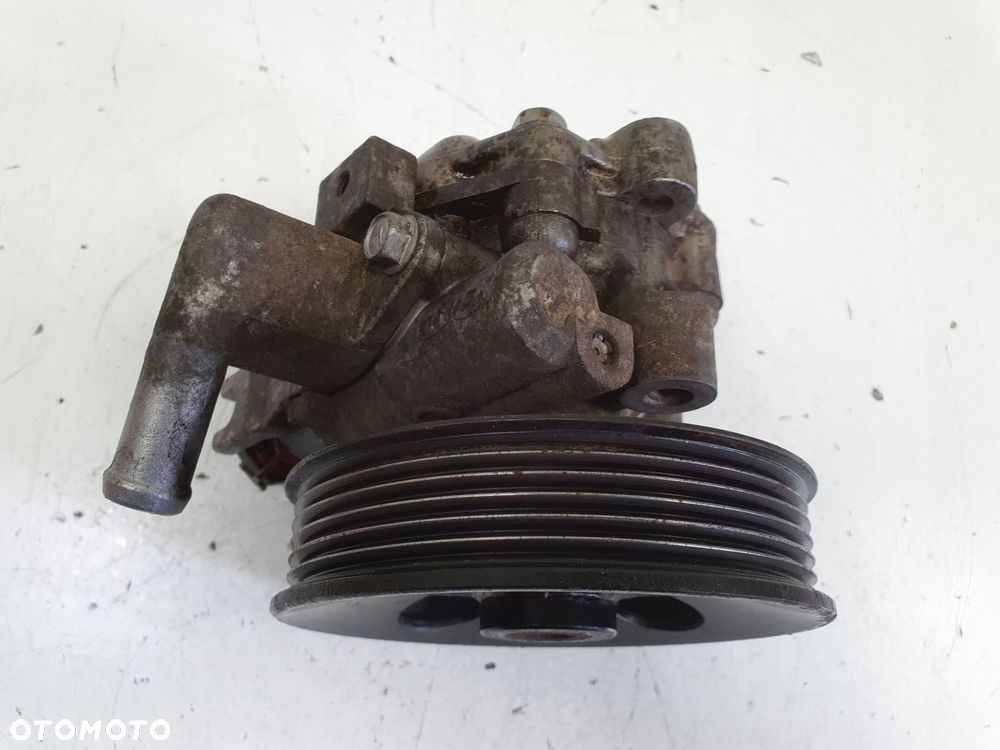 Hyundai Tucson 2.0 CRDI POMPA WSPOMAGANIA - 2