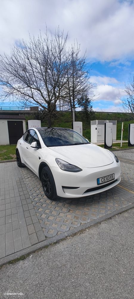 Tesla Model Y RWD - 1