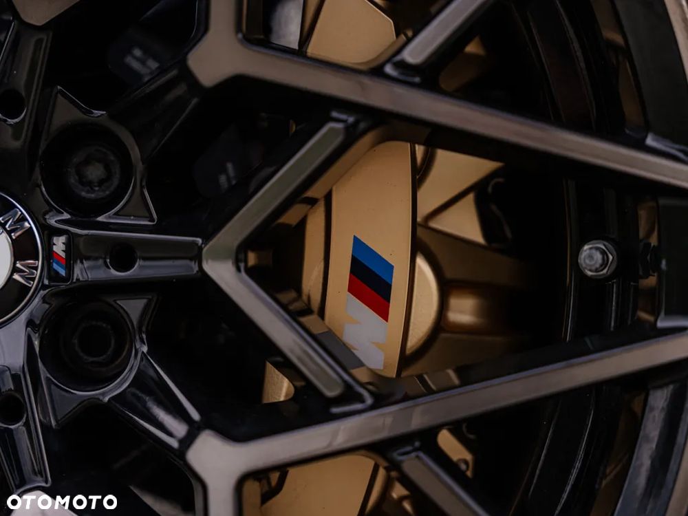 BMW M8 Competition - 5