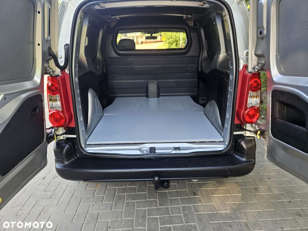 Peugeot Partner - 9