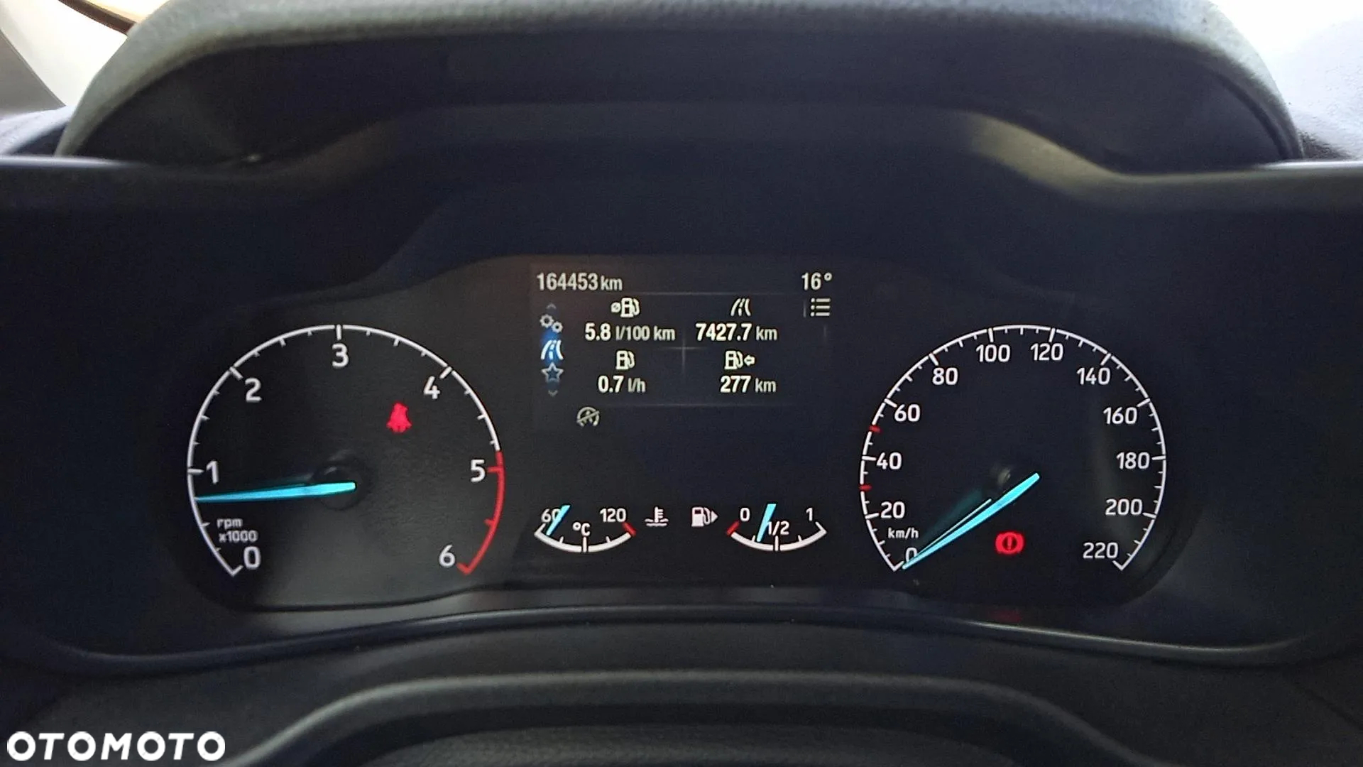 Ford Transit Connect - 13