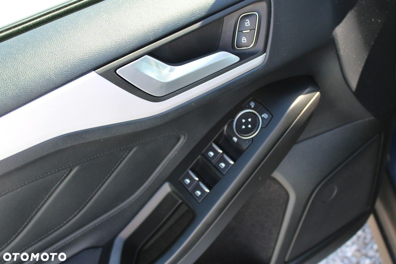 Ford Focus - 15
