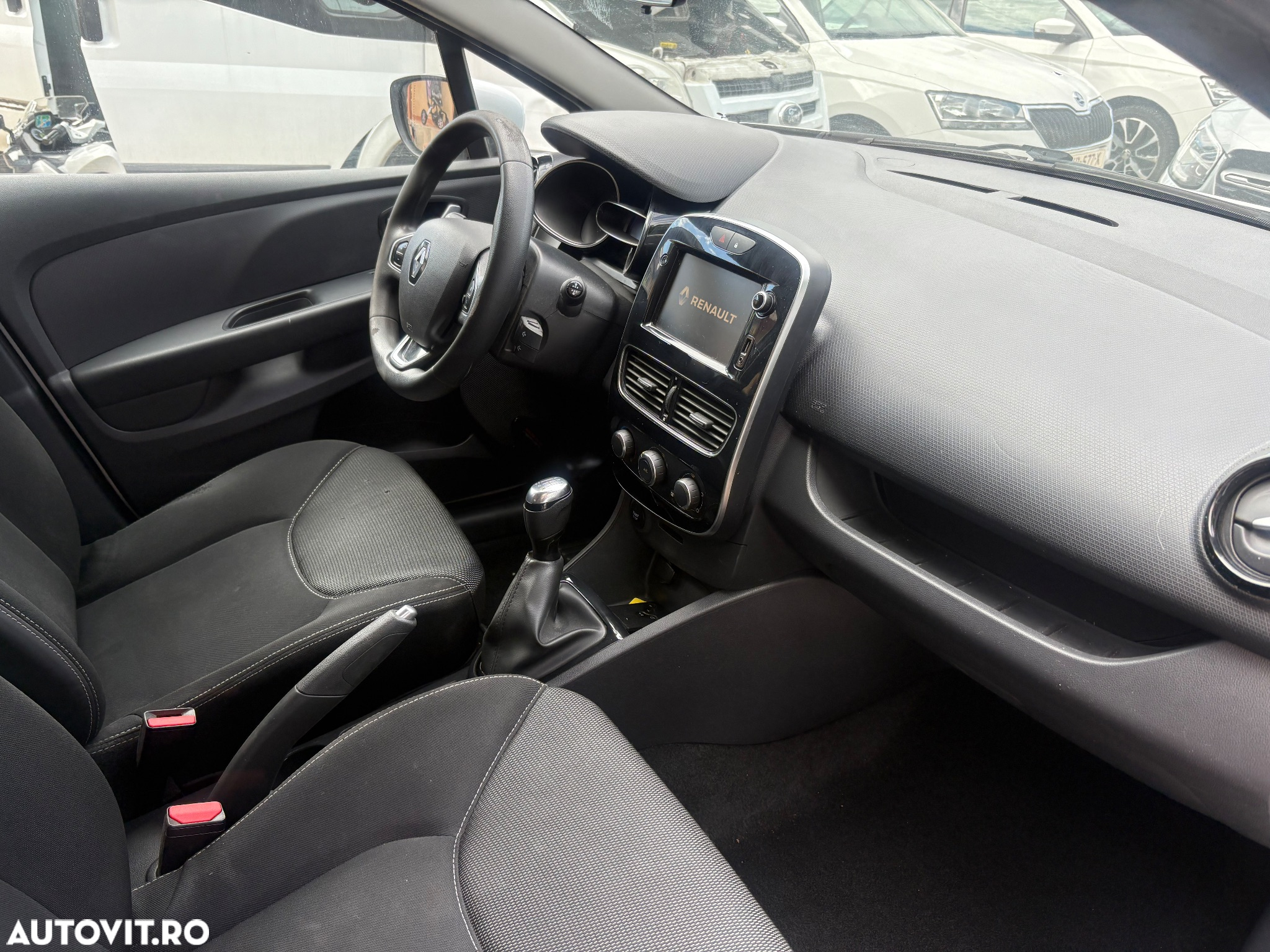 Renault Clio Estate Energy TCe Intens - 17