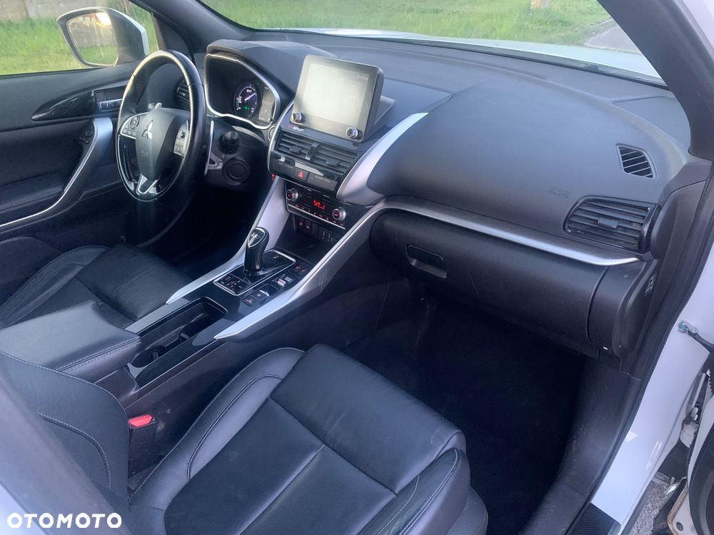Mitsubishi Eclipse Cross - 36