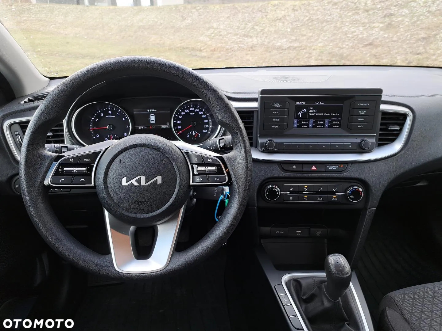 Kia Ceed 1.5 T-GDI S - 17