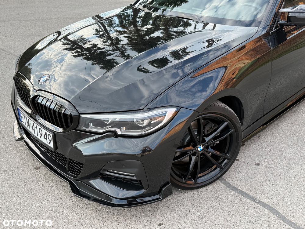 BMW Seria 3 330i M Sport sport - 3