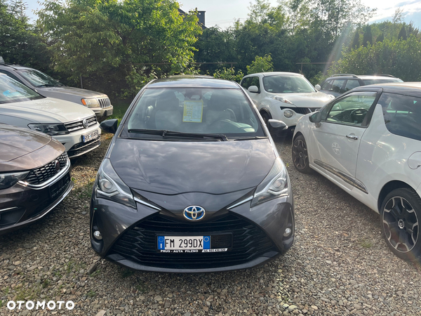 Toyota Yaris Hybrid 1.5 VVT-i Selection