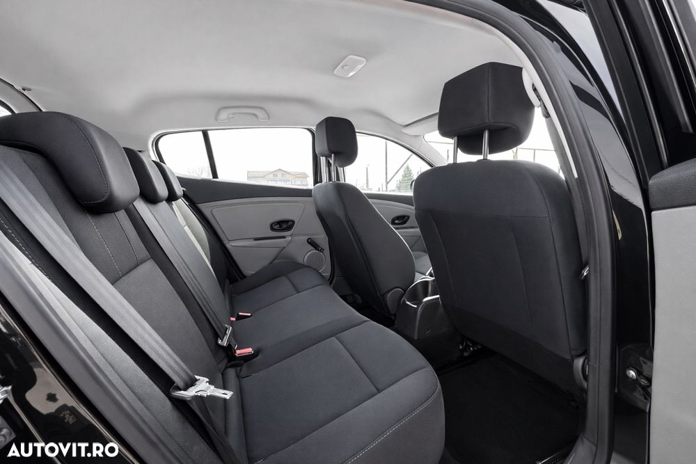 Renault Megane 1.6 16V 100 Authentique - 7