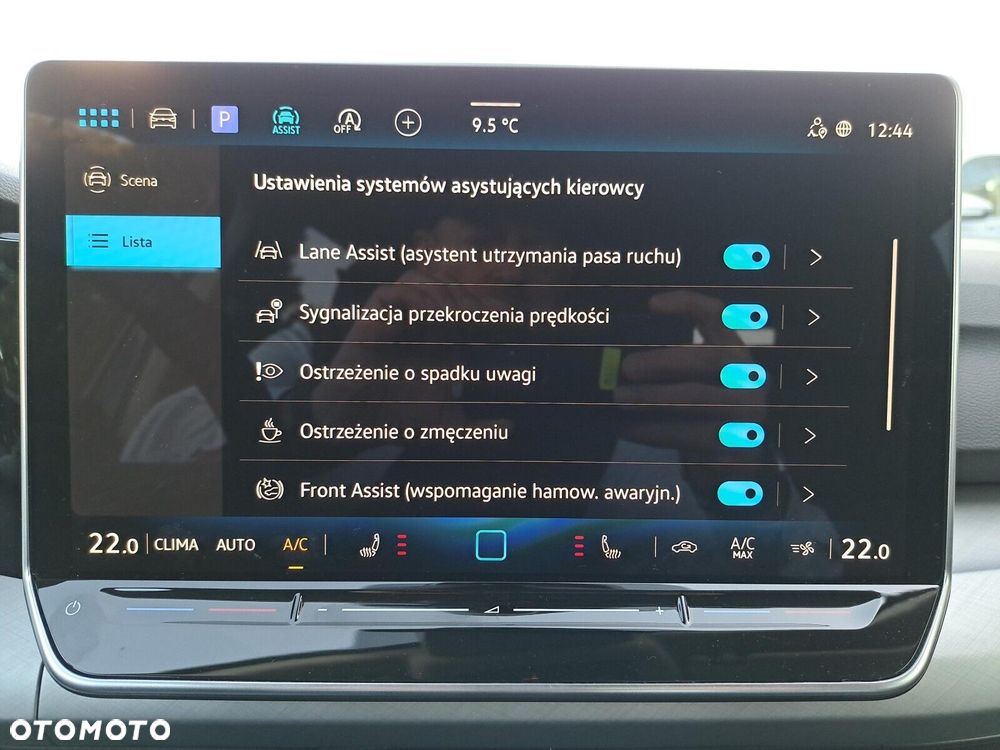 Volkswagen Golf - 32