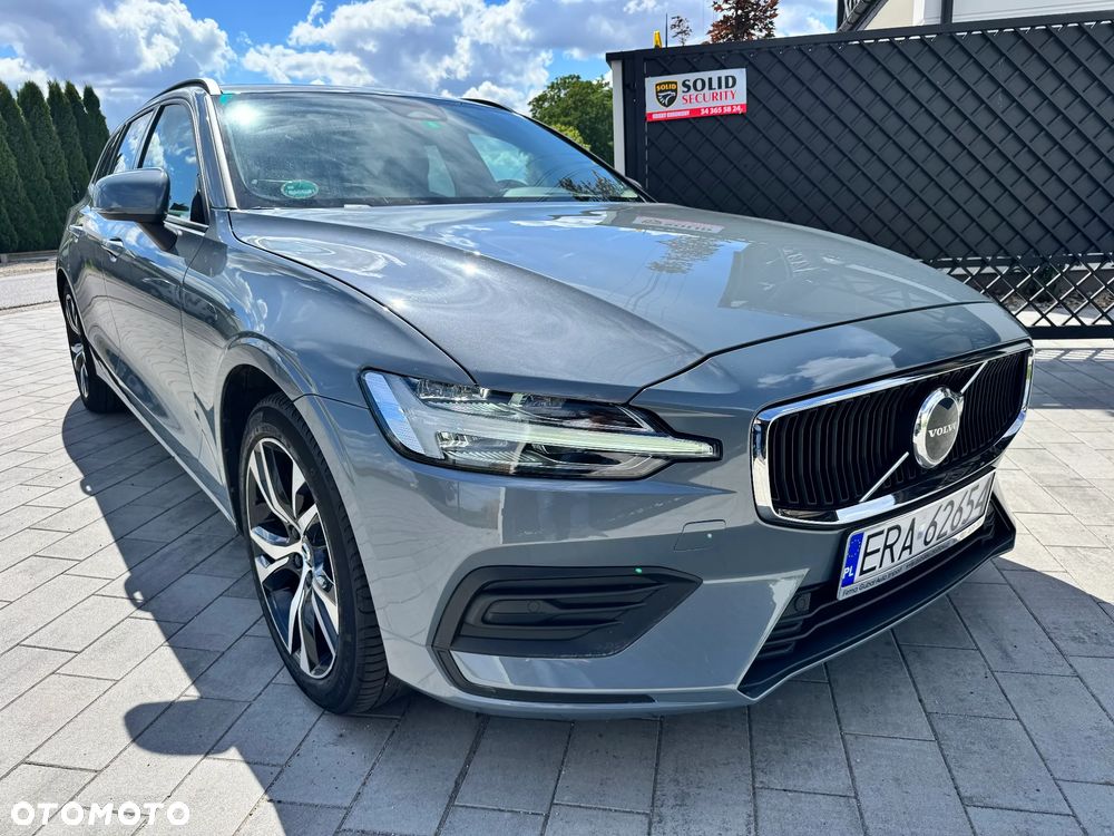 Volvo V60 B3 B DKG Essential - 4