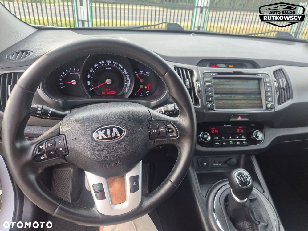 Kia Sportage - 16