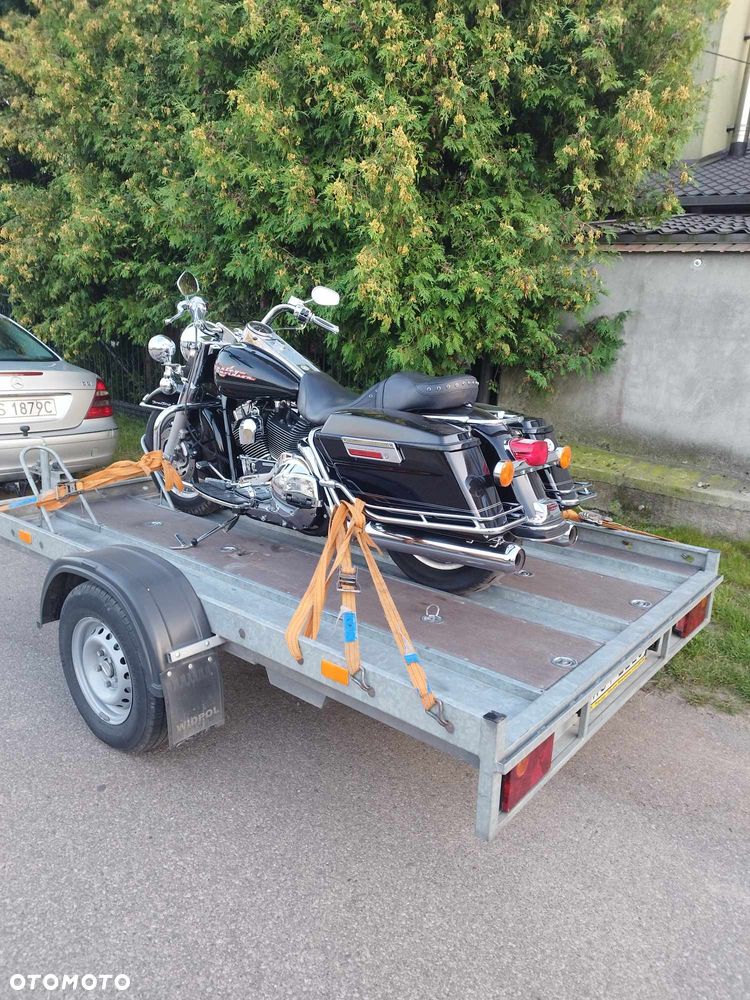 Harley-Davidson Touring Road King - 2