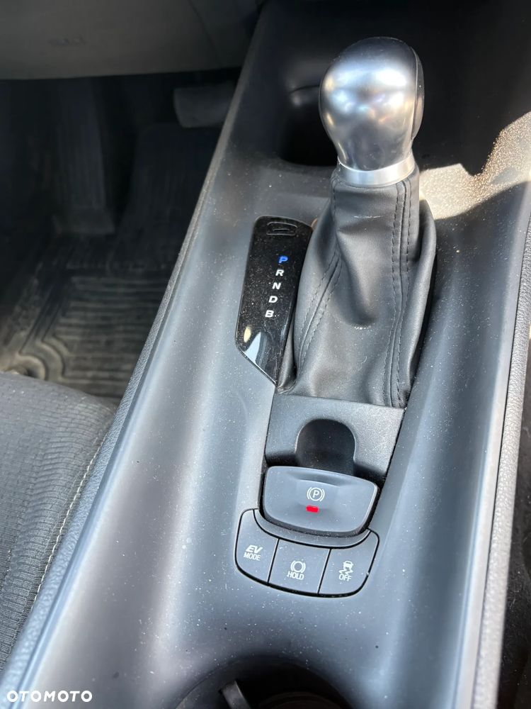 Toyota C-HR 1.2 T Premium CVT - 22