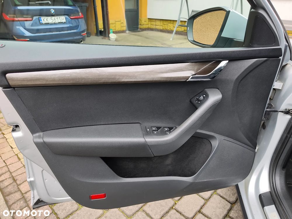 Skoda Octavia 2.0 TDI 4x4 DSG Scout - 12