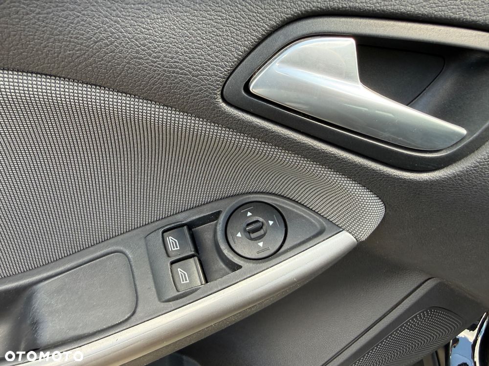 Ford Focus - 20