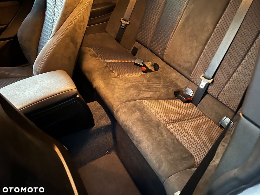 BMW Seria 1 125d Sport Line - 12