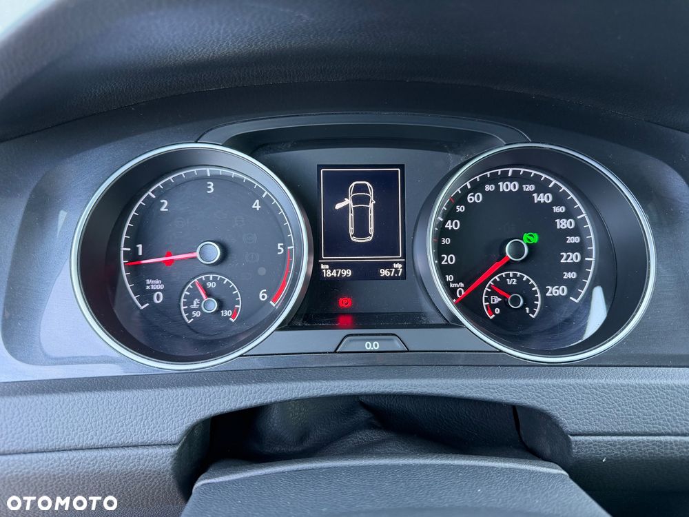 Volkswagen Golf 2.0 TDI SCR DSG Comfortline - 17